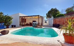 Bajo El Volcan Rural Villa Canaria